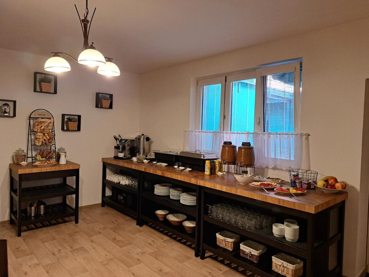 Apartman U Sudu Kobyli Ngoại thất bức ảnh