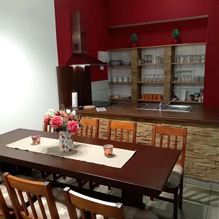 Apartman U Sudu Kobyli Ngoại thất bức ảnh